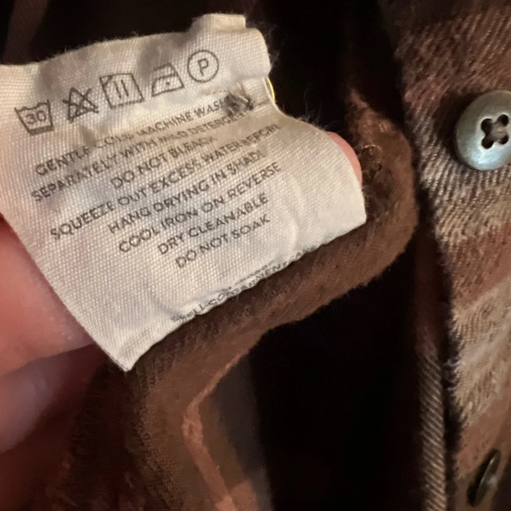 Spell Basecamp Flannel - Picture 15 of 16
